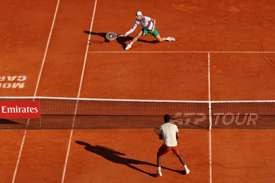 Tallon Griekspoor (top) and Gaël Monfils battle on the clay of Monte Carlo