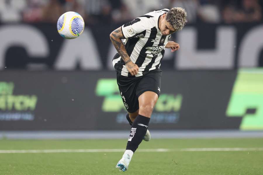 Mateo Ponte iniciou a vitória do Botafogo