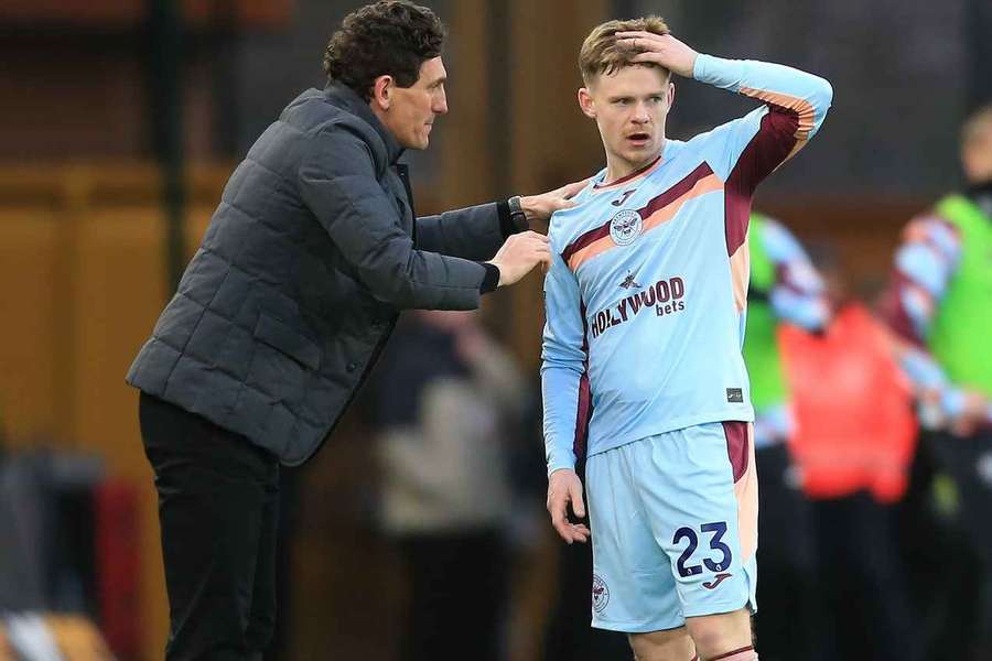Brentford boss Andrews hails 2-goal Lewis-Potter after winning at Wolves Brentford boss Andrews hails 2-goal Lewis-Potter after winning at Wolves