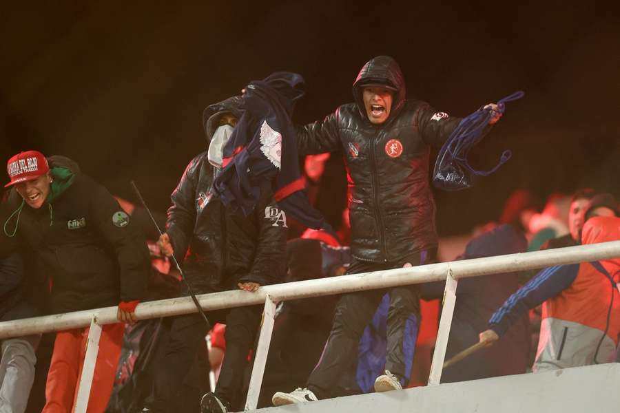 Torcedores de Independiente e Universidad de Chile entraram em confronto na última semana
