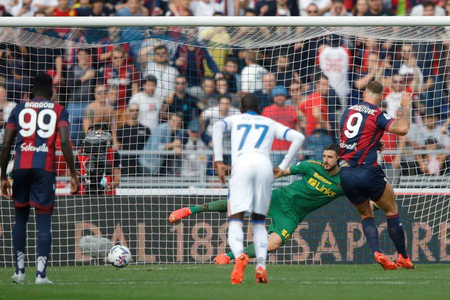 Arnautovic breaks goal drought as Bologna defeated Lecce