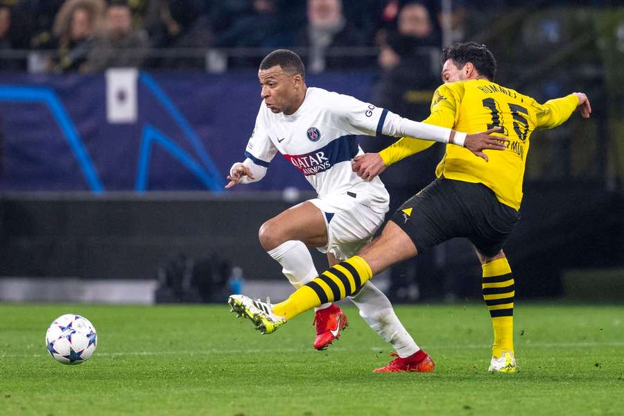 Mbappé contra o Borussia Dortmund