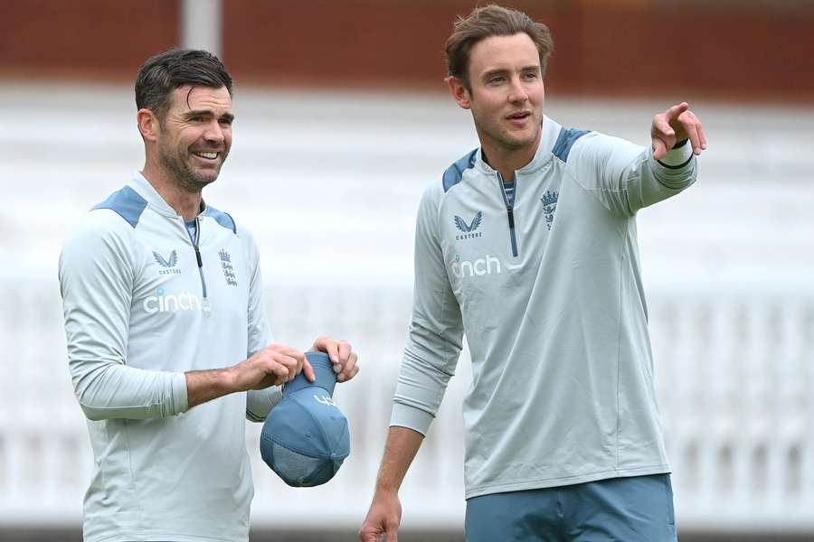 James Anderson and Stuart Broad (r) formed a formidable bowling partnership for England before the latter retired