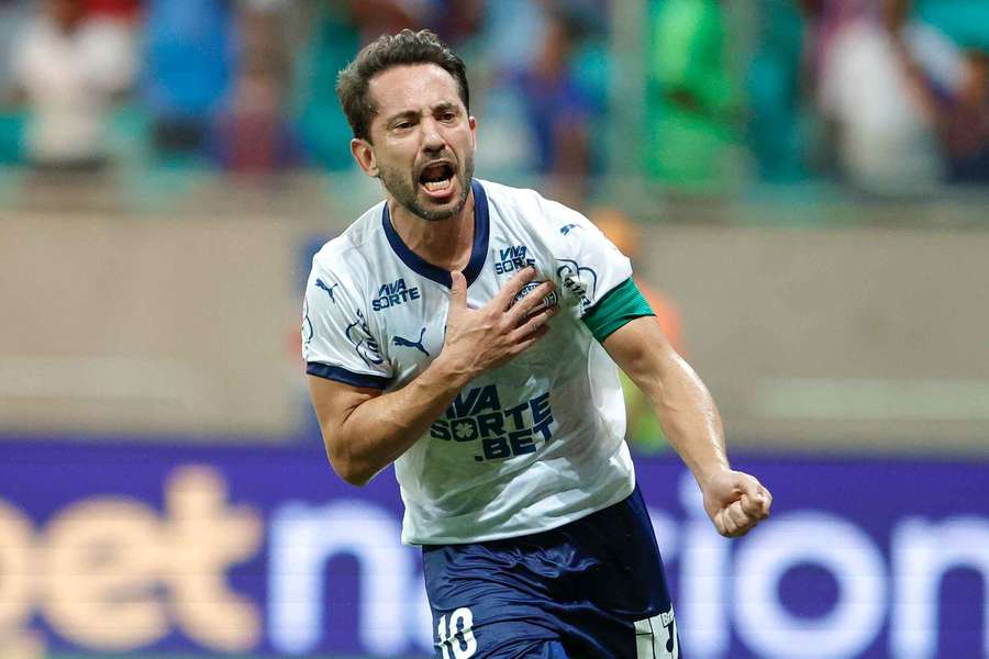 O Bahia conseguiu o triunfo com um gol no último lance
