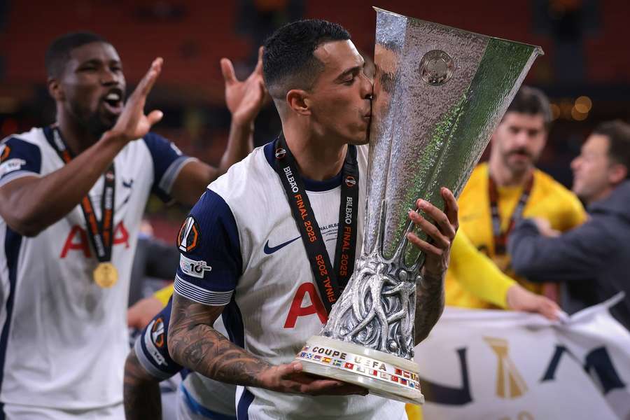 V loňské sezoně vyhrál Evropskou ligu anglický Tottenham.