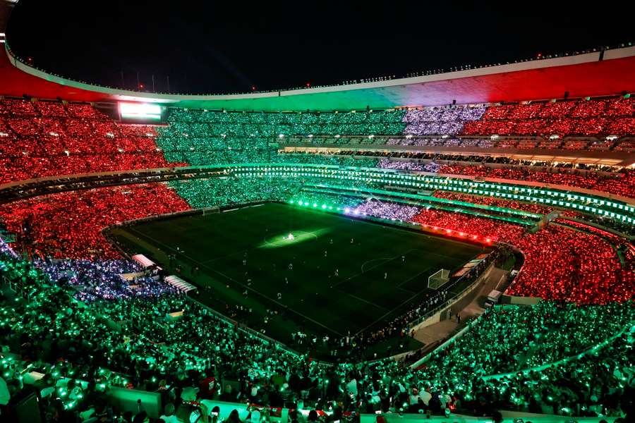 O Azteca receberá a Copa do Mundo pela 3ª vez