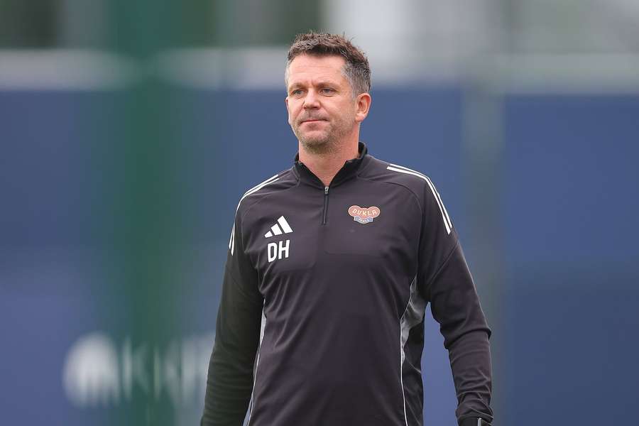 David Holoubek už není trenérem Dukly.