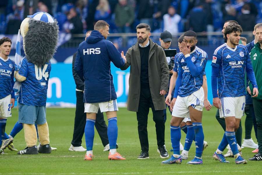 Schalke 04 ist gegen Dynamo Dresden nicht über ein Remis hinausgekommen.