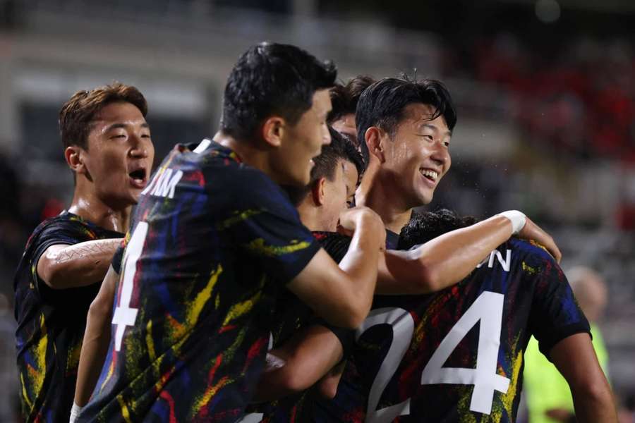 Son's late free kick earned South Korea a 2-2 draw against Costa Rica