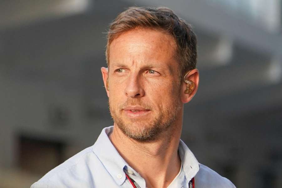 Fostul campion mondial de Formula 1 Jenson Button va concura în NASCAR