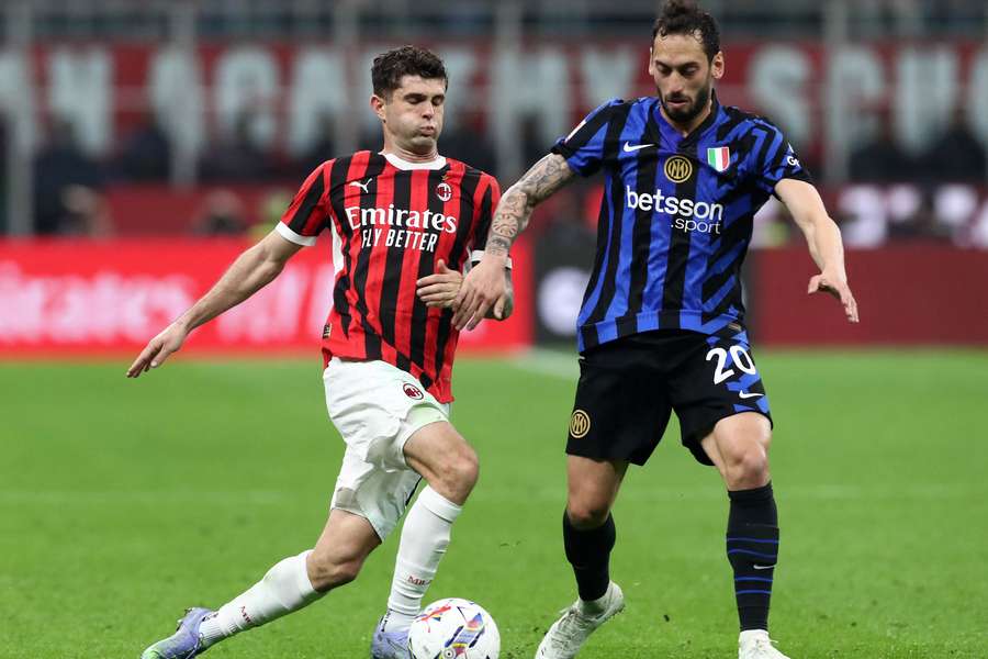 Milan e Inter de Milão voltarão a se enfrentar pela Copa da Itália no dia 23 de abril