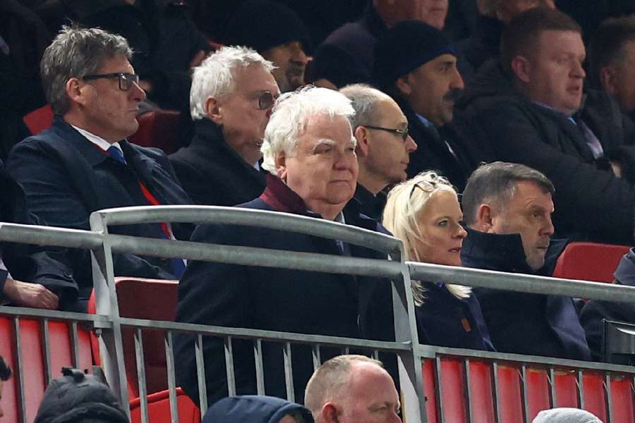 Kenwright will remain in his role
