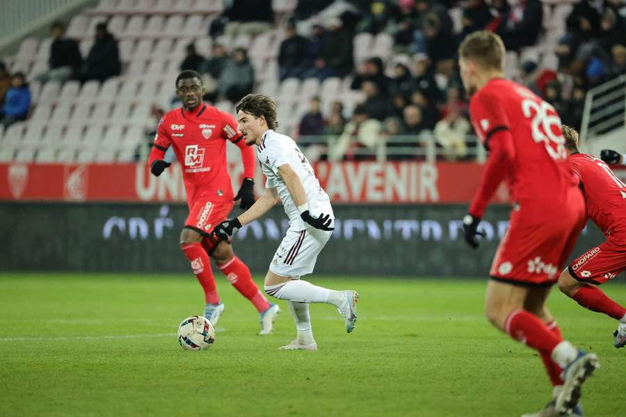 Alexi Pitu a debutat la Bordeaux într-o victorie cu 3-0