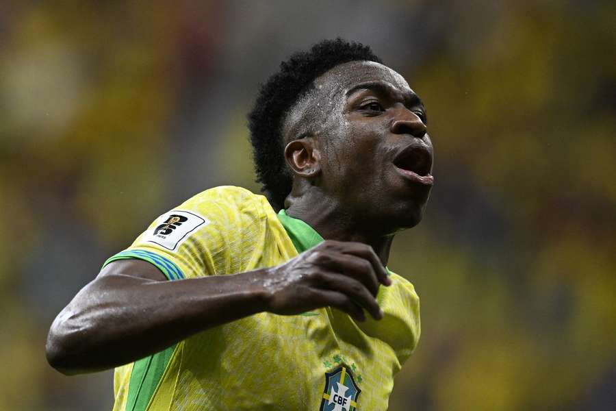 Vinicius celebrates