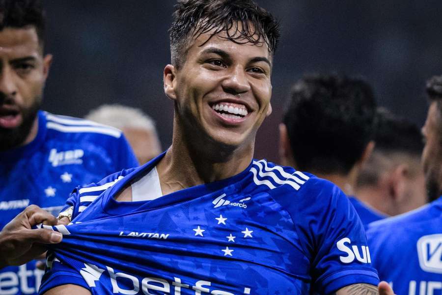 Quem leva o artilheiro do Brasileirão?