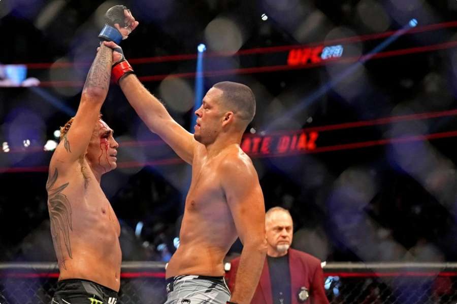 Nate Diaz submits Tony Ferguson to end UFC tenure with a win