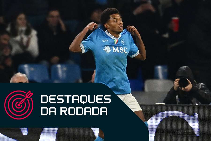 David Neres fez dois gols na vitória do Napoli