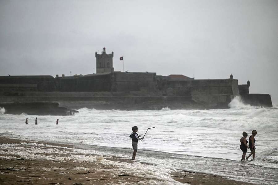 Praia de Carcavelos, em Oeiras