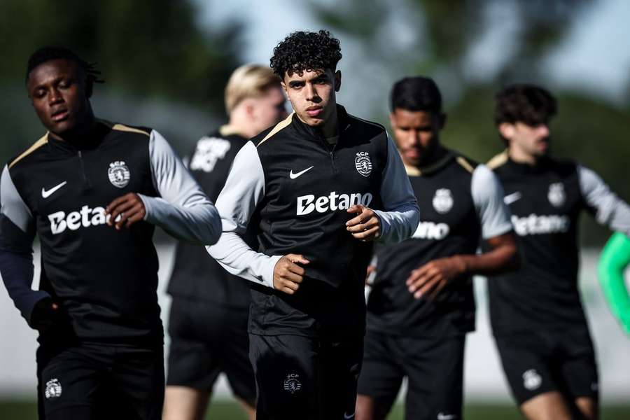João Simões já assumiu um lugar na equipa principal