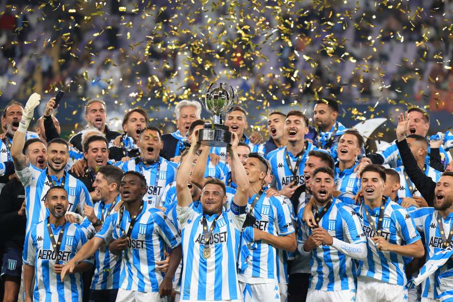 Racing Club câștigă Supercupa Argentinei în fața celor de la Boca Juniors