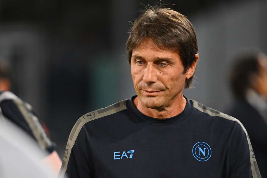 Antonio Conte se trenérem Neapole stal začátkem července.