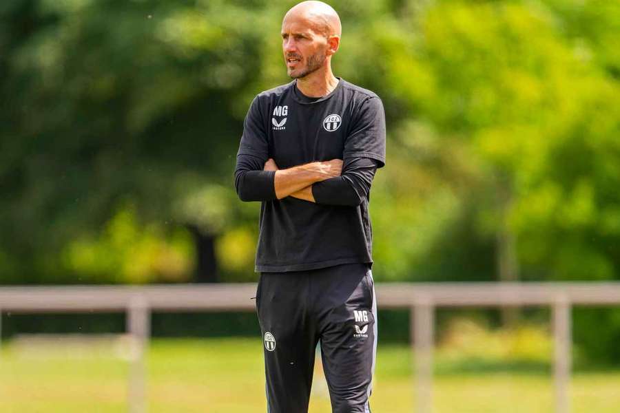 FC Zurich coach Van der Gaag offers surprise comments on Man Utd experience FC Zurich coach Van der Gaag offers surprise comments on Man Utd experience