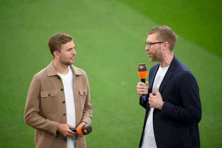 Kramer (l.) und Mertesacker (r.) bleiben dem ZDF treu.