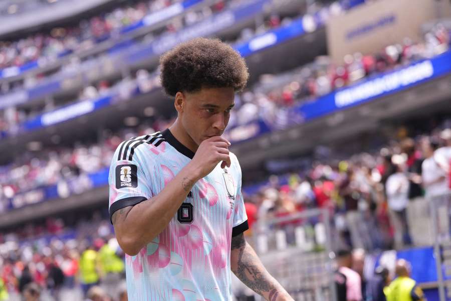 Axel Witsel avec la Belgique au Mondial. Axel Witsel avec la Belgique au Mondial.