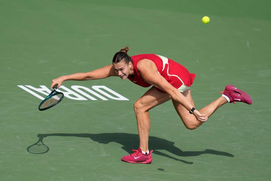Aryna Sabalenková skončila na tisícovce v Dubaji hned po prvním zápase.