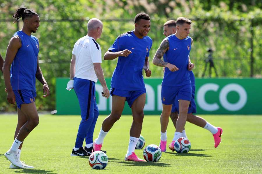 LIVE Cupa Mondială: Franța - Senegal