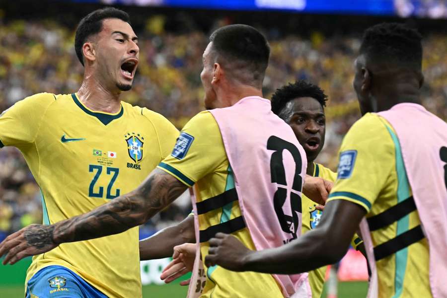 Gabriel Martineli virou para o Brasil nos descontos