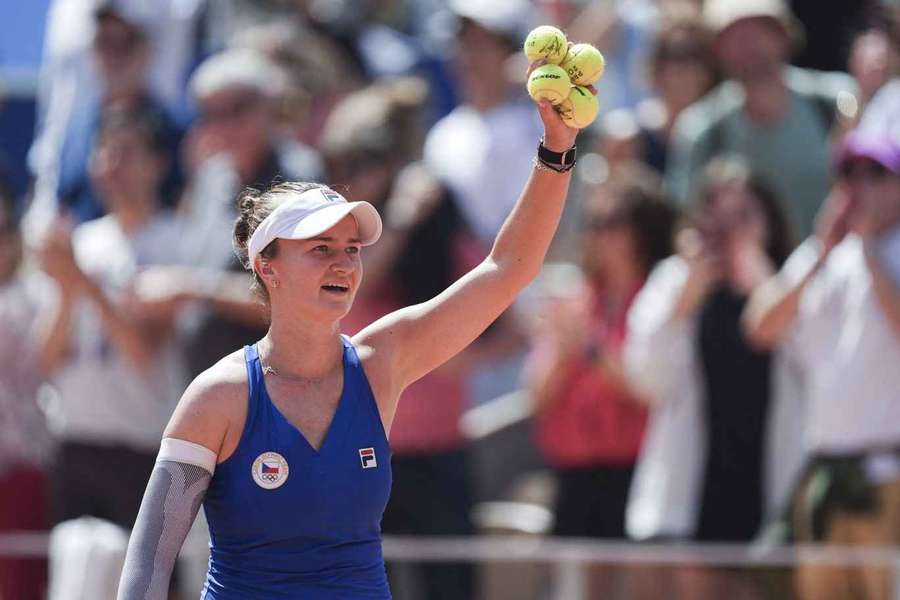 Barbora Krejčíková vstoupila do olympijského turnaje výhrou.