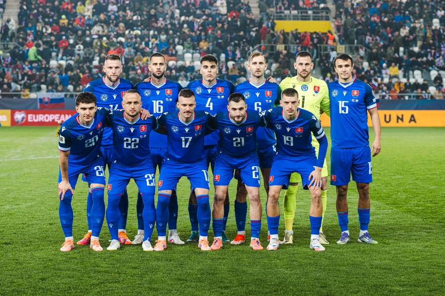 Základná zostava sokolov. Základná zostava sokolov.