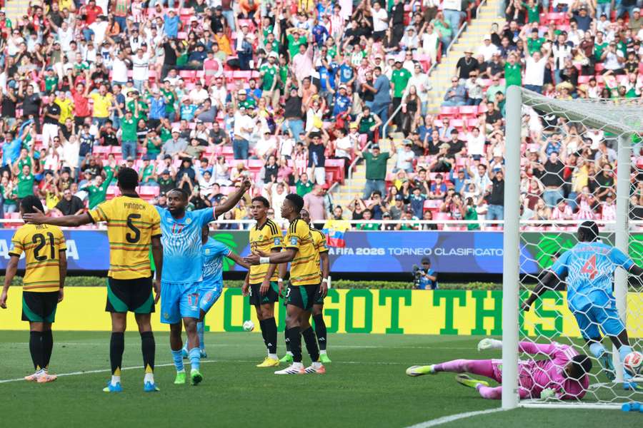 Tuanzebe foi o herói da RD Congo