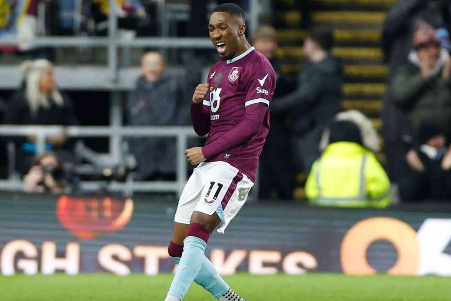 Parker hails Anthony strike in Burnley draw with Man Utd
