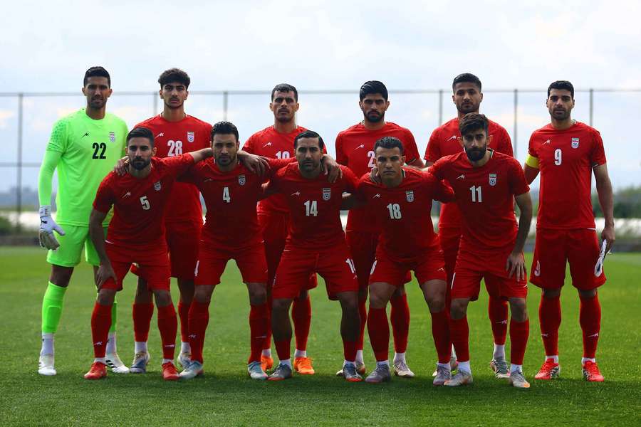 Seleção iraniana deve jogar o Mundial apesar da guerra