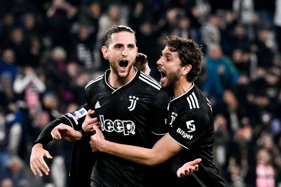 Rabiot fo o destaque da vitória da Juventus em Turim