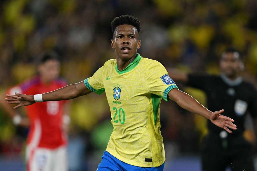 Estêvão abriu o caminho para a vitória do Brasil contra o Chile