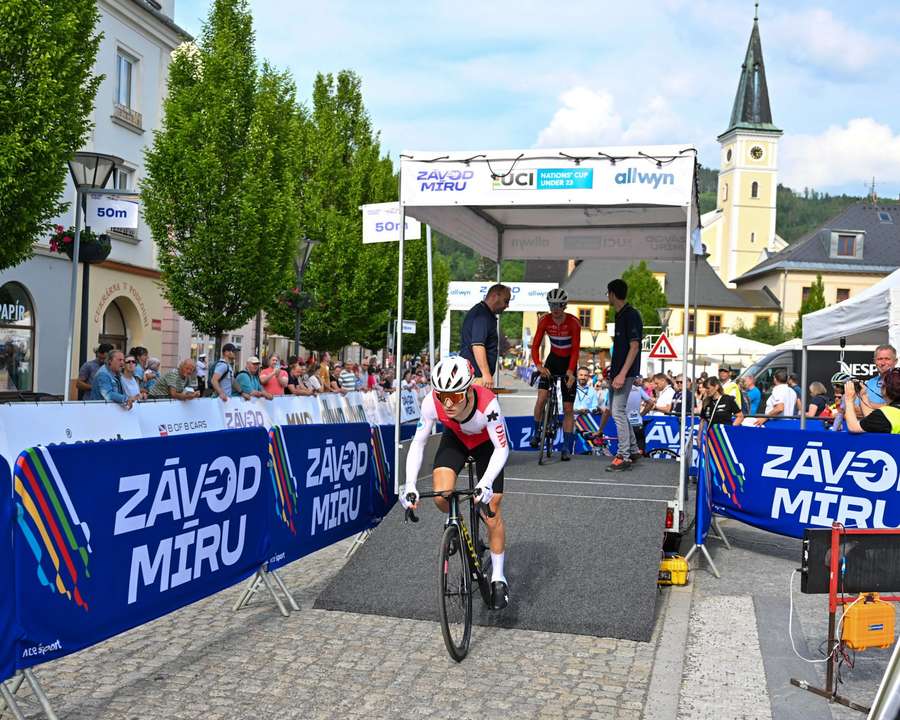 Start úvodní etapy Závodu míru