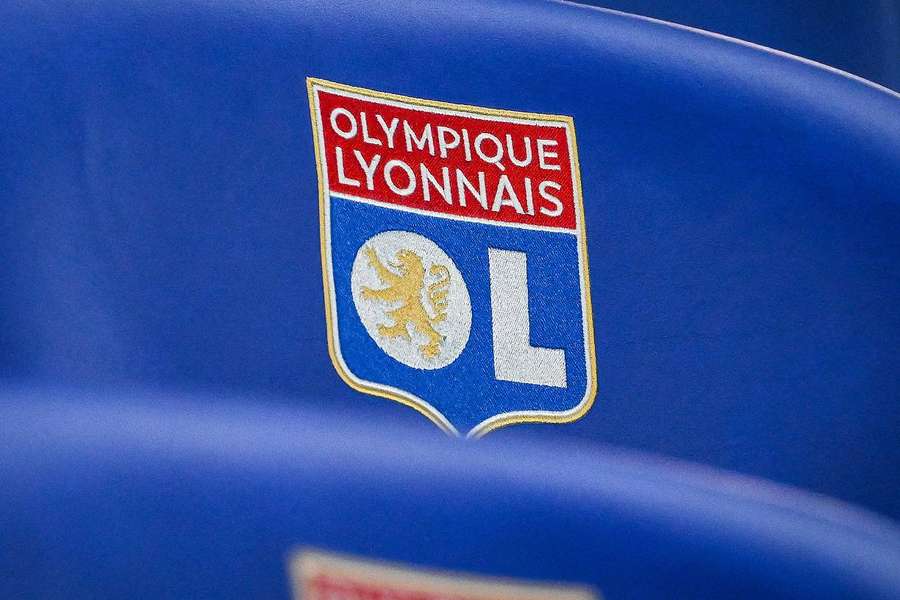 OL proibido de contratar até ao final do verão de 2026 
