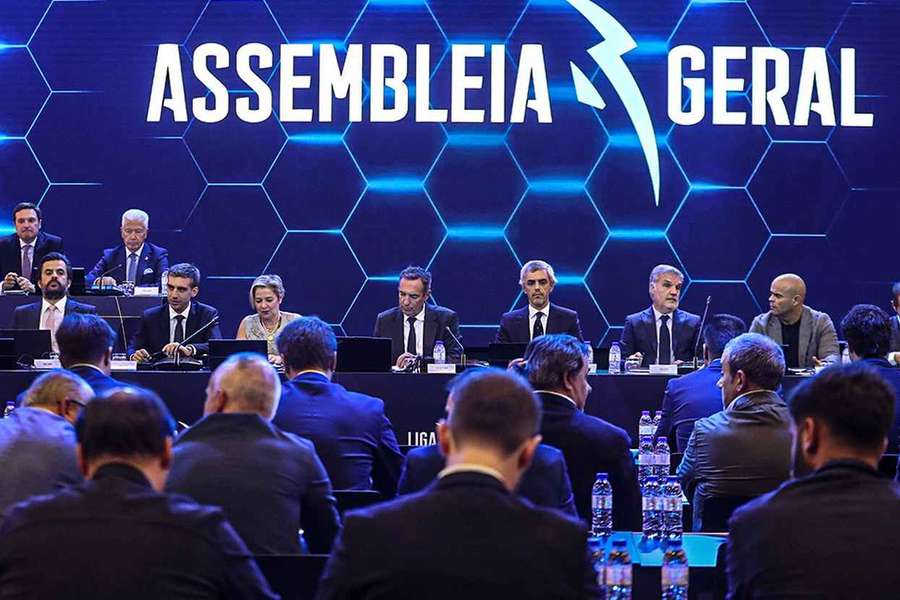FC Porto e Académico Viseu abstiveram-se, Benfica, Nacional, Rio Ave, Tondela, Leiria e Lourosa ausentes