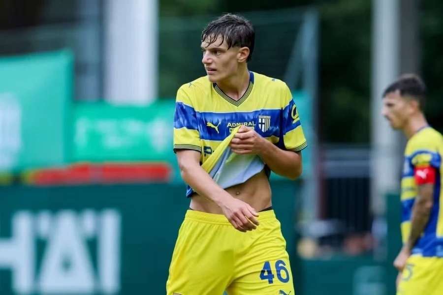 Giovanni Leoni by v nejbližších dnech měl podepsat smlouvu s Liverpoolem.