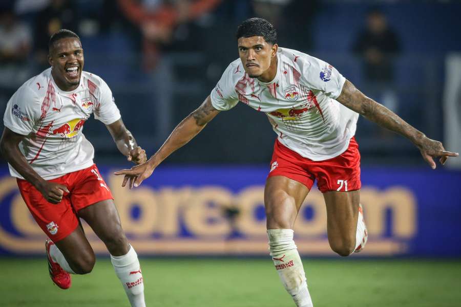 Lucas Barbosa completou a vitória do Massa Bruta