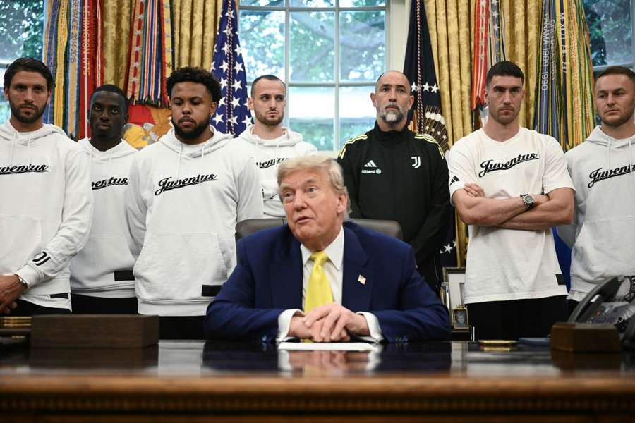 Donald Trump com a equipa da Juventus na Sala Oval