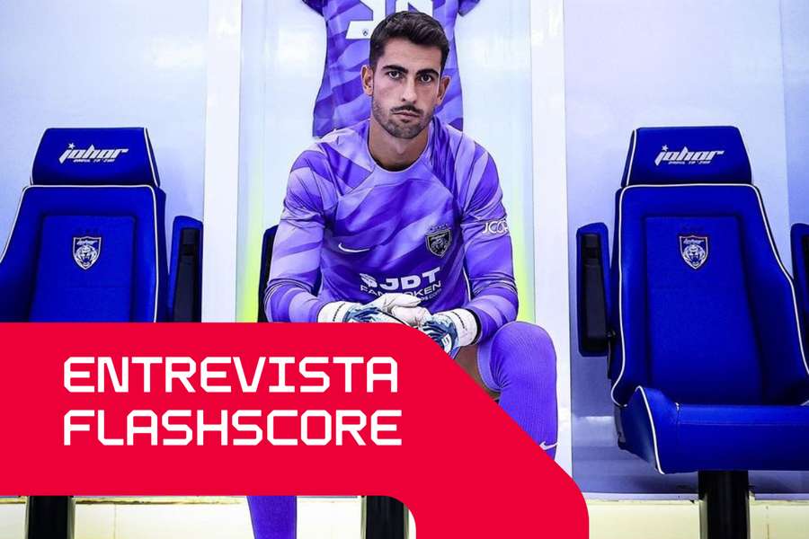 Zubiaurre com o equipamento do Johor