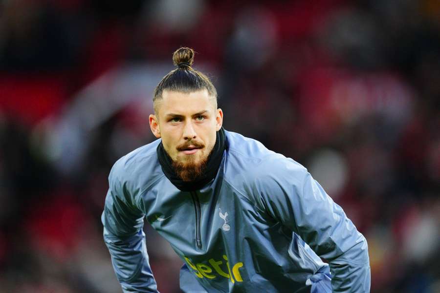 Radu Drăgușin a semnat cu Tottenham