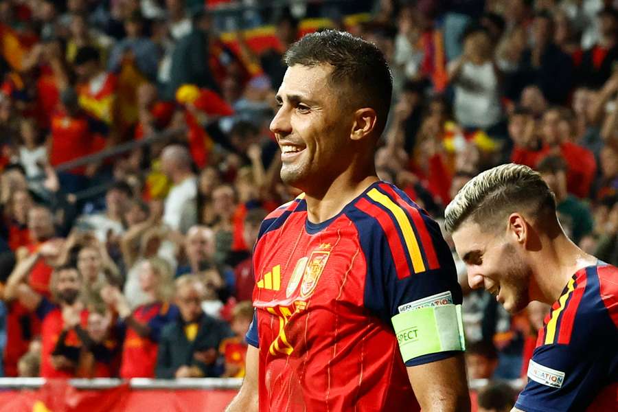 Rodri, feliz tras marcar un gol con España Rodri, feliz tras marcar un gol con España