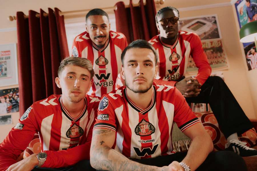 Sunderland home kit Sunderland home kit