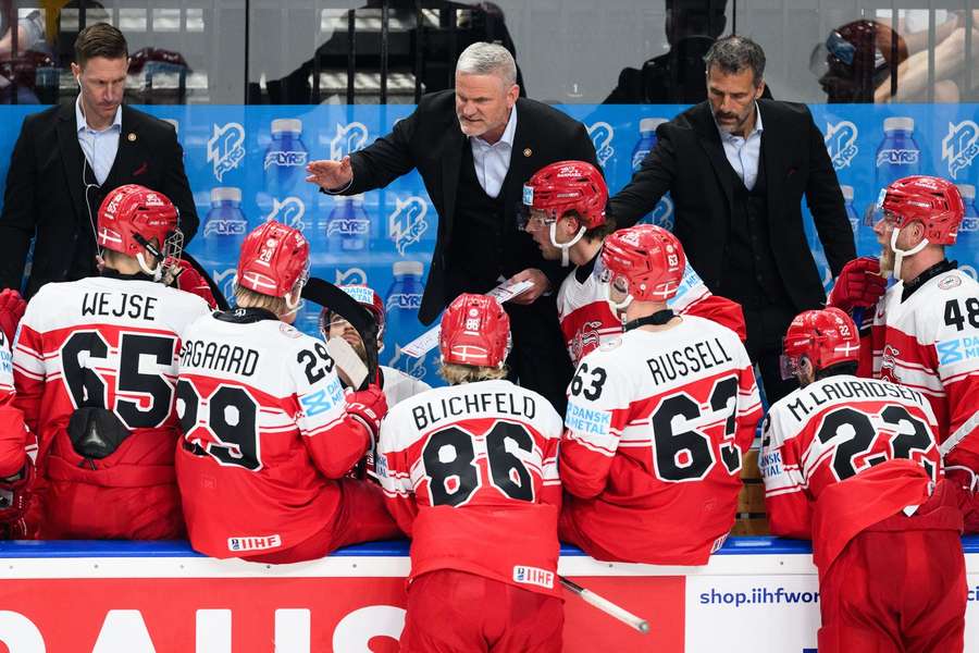 Ishockeylandstræner sætter vaklende defensiv under lup