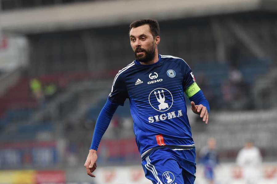 Ordoš ještě v dresu Sigmy Olomouc. Ordoš ještě v dresu Sigmy Olomouc.